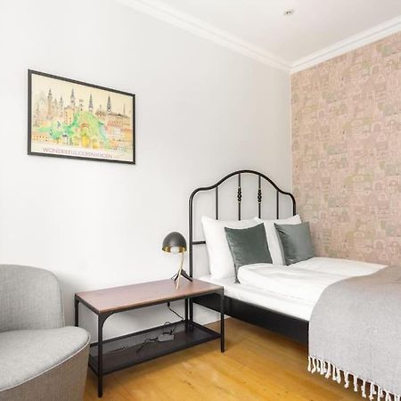 Cozy Apartment In Christianshavn W Two Balconies. København Ngoại thất bức ảnh