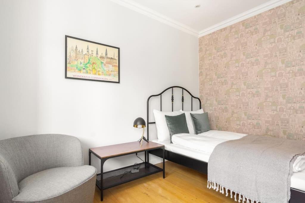 Cozy Apartment In Christianshavn W Two Balconies. København Ngoại thất bức ảnh