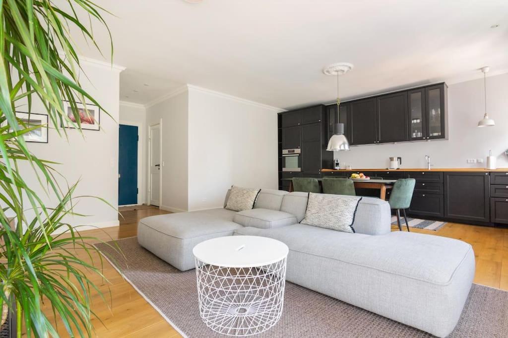Cozy Apartment In Christianshavn W Two Balconies. København Ngoại thất bức ảnh